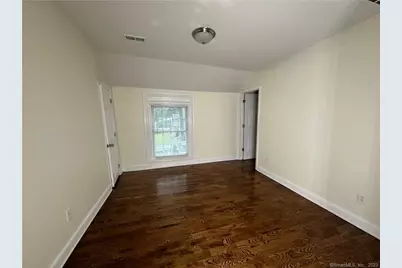 58 White Street #2nd flr, Stratford, CT 06615 - Photo 6