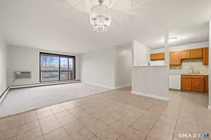 1114 Cromwell Hills Dr, Cromwell, CT 06416 - Photo 4