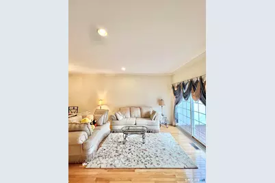 296 Hamilton Avenue #25, Norwich, CT 06360 - Photo 2