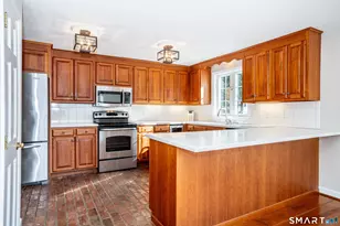 95 S Mill Dr, Glastonbury, CT 06073 - Photo 20