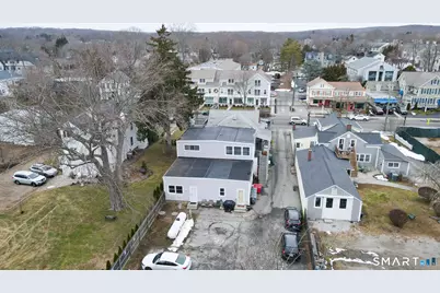 374 Main Street #Apt C, East Lyme, CT 06357 - Photo 20