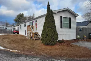 1010 Long Cove Rd, Ledyard, CT 06335 - Photo 1