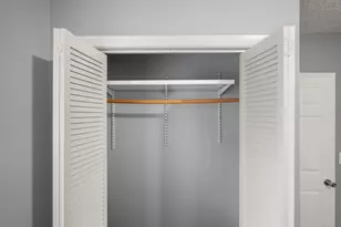 666 Ogden St, Bridgeport, CT 06608 - Photo 6