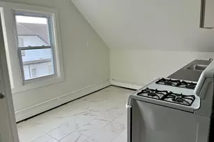 2449 North Ave, Bridgeport, CT 06604 - Photo 6