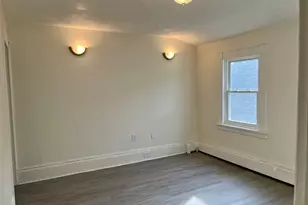 2449 North Ave, Bridgeport, CT 06604 - Photo 10