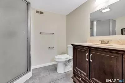 44 Shadybrook Lane, Waterbury, CT 06706 - Photo 28