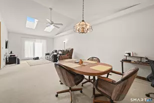 117 Dibble Hollow Ln, Windsor Locks, CT 06096 - Photo 6