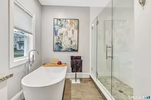 52 Bleeker Cir, North Haven, CT 06473 - Photo 16