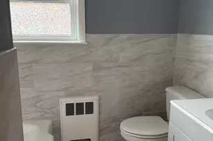 21 Hartford Ave, Newington, CT 06111 - Photo 10