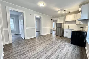 34 Hanford Ave, Bridgeport, CT 06605 - Photo 2