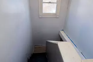 135 Newell Ave, Bristol, CT 06010 - Photo 8