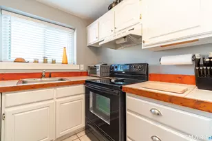 21 Carillon Dr, Rocky Hill, CT 06067 - Photo 16