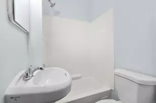 156 Orange St, Waterbury, CT 06704 - Photo 12