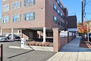 947 Hope St, Stamford, CT 06907 - Photo 12