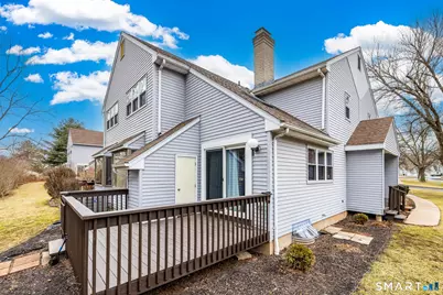 27 Folkstone Road #APT C, East Windsor, CT 06016 - Photo 2