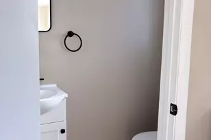 80A Balaban Rd, Colchester, CT 06415 - Photo 10