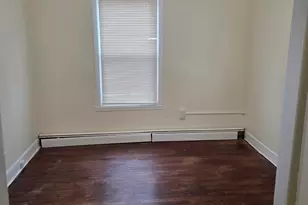 3 Botsford St, Meriden, CT 06451 - Photo 12