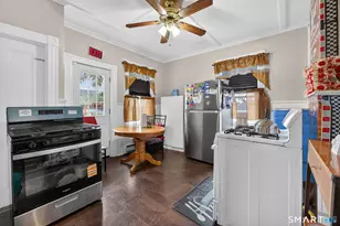 4 Robbins Ct, Norwich, CT 06360 - Photo 6