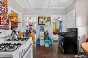 4 Robbins Ct, Norwich, CT 06360 - Photo 4