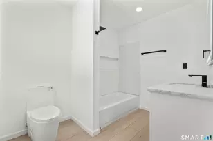 106 Burr St, East Haven, CT 06512 - Photo 22