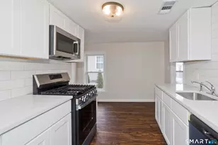 19 Kellogg St, Westfield, MA 01085 - Photo 18