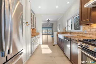 129 Rogers Ave, Milford, CT 06460 - Photo 14