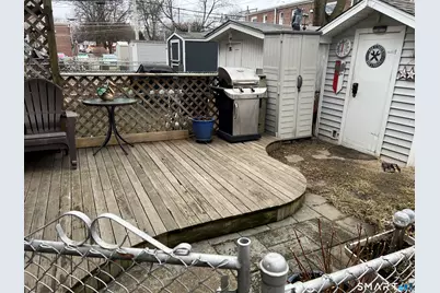 272 Court D, Bld 54 Court, Bridgeport, CT 06610 - Photo 20