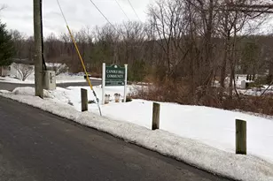 9 Duncan Ln, New Milford, CT 06776 - Photo 4