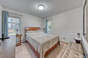 29 Schwink Dr, Meriden, CT 06450 - Photo 24