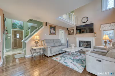 29 Schwink Drive, Meriden, CT 06450 - Photo 6