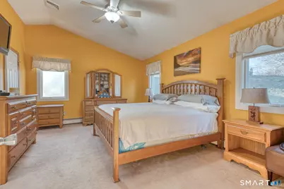 29 Schwink Drive, Meriden, CT 06450 - Photo 16