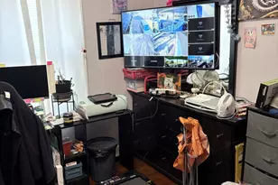 34 Stanley St, Meriden, CT 06450 - Photo 8