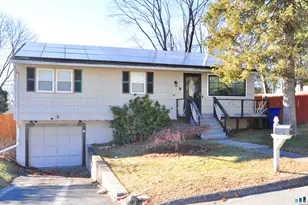 8 Cornfield Rd, Waterbury, CT 06704 - Photo 1