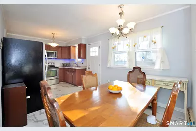 8 Cornfield Road, Waterbury, CT 06704 - Photo 14