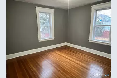 208 Fairview Avenue, Bridgeport, CT 06606 - Photo 14