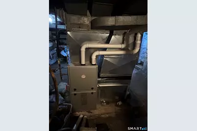 390 Park Avenue, Torrington, CT 06790 - Photo 18