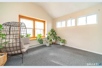 86 Hartwell Road, West Hartford, CT 06117 - Photo 22