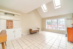 86 Hartwell Rd, West Hartford, CT 06117 - Photo 6