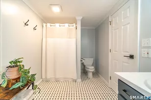 86 Hartwell Rd, West Hartford, CT 06117 - Photo 26