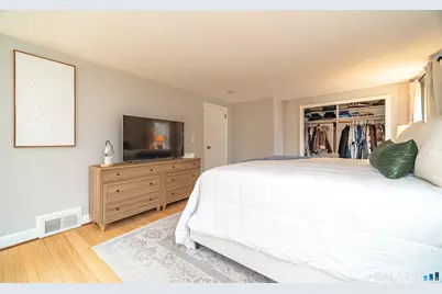 86 Hartwell Road, West Hartford, CT 06117 - Photo 26