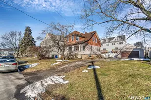 156 Halley Ave, Fairfield, CT 06825 - Photo 2