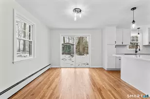 7 Dogwood Ct, Branford, CT 06405 - Photo 12