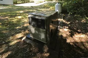 1350 Mt Carmel Ave, Hamden, CT 06518 - Photo 40