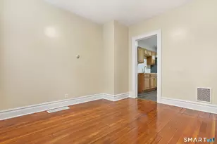 128 Campbell Ave, West Haven, CT 06516 - Photo 4