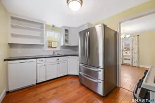 335 Commonwealth Ave, New Britain, CT 06053 - Photo 8