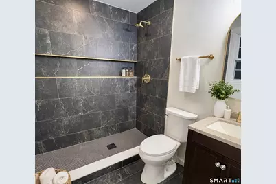 5 Kish Place, Wallingford, CT 06492 - Photo 8