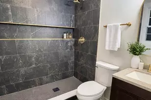 5 Kish Pl, Wallingford, CT 06492 - Photo 8