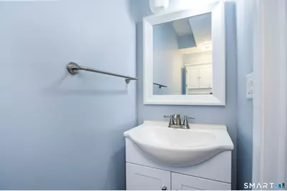 245 Sunnyridge Avenue #APT 33, Fairfield, CT 06824 - Photo 12