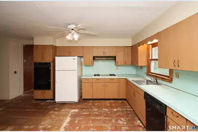 41 2nd Avenue, Branford, CT 06405 - Photo 16