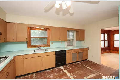 41 2nd Avenue, Branford, CT 06405 - Photo 18